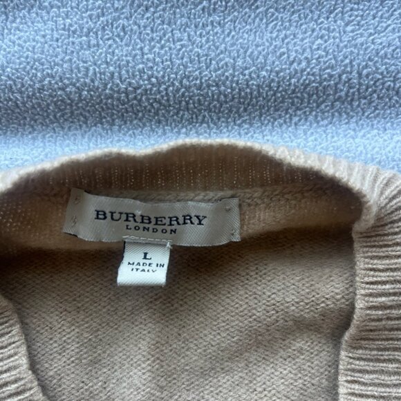 Vtg Burberry Sweater Mens Large Pure Lambswool V Neck Camel Italy Made Classic - Picture 5 of 9